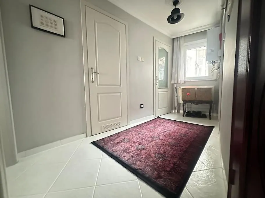Apartamento 5 Min Walk Distance Taksim Square Semi Sea View Estambul